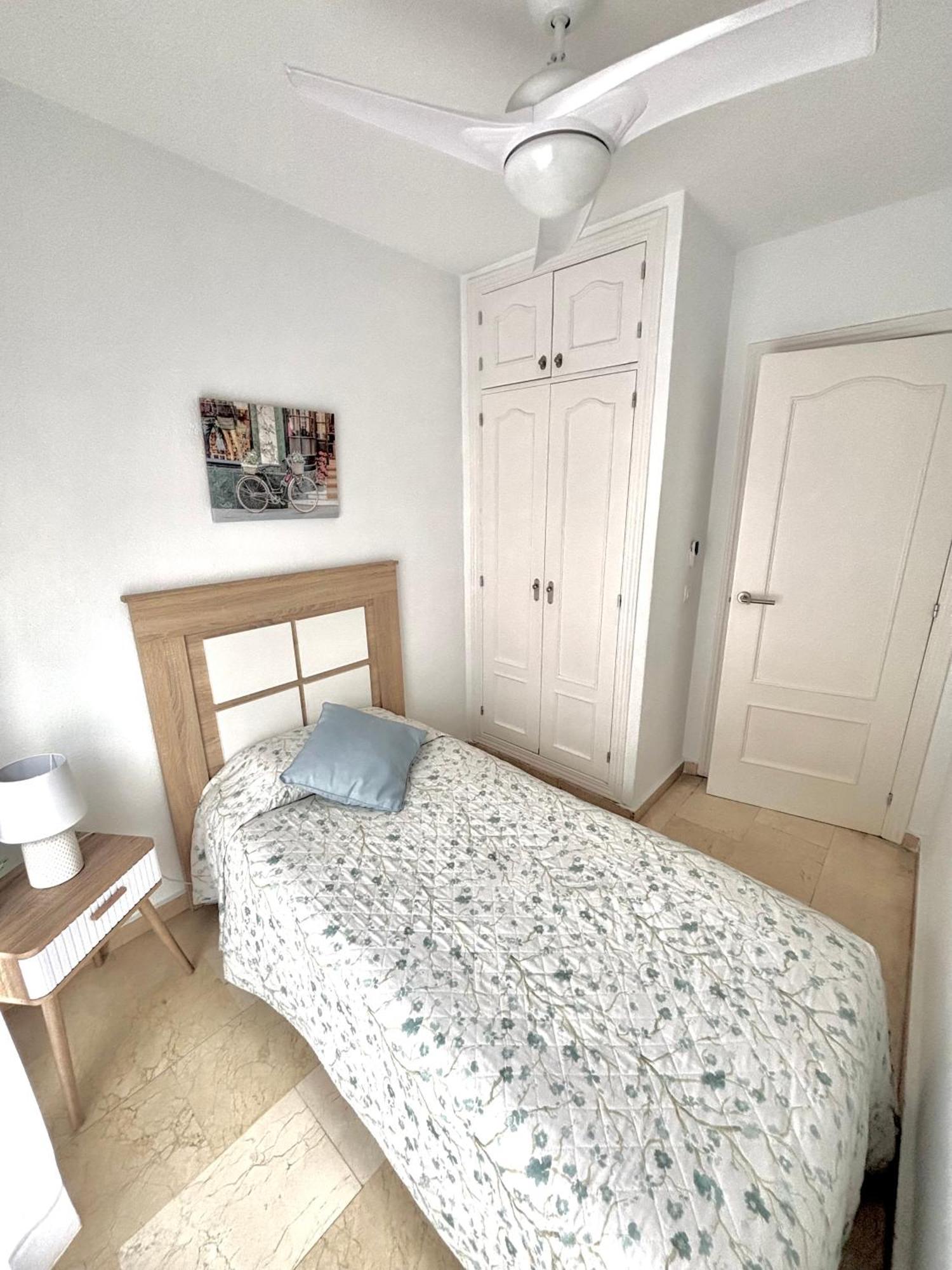 Apartamento Plaza Espana Las Rozas Bagian luar foto